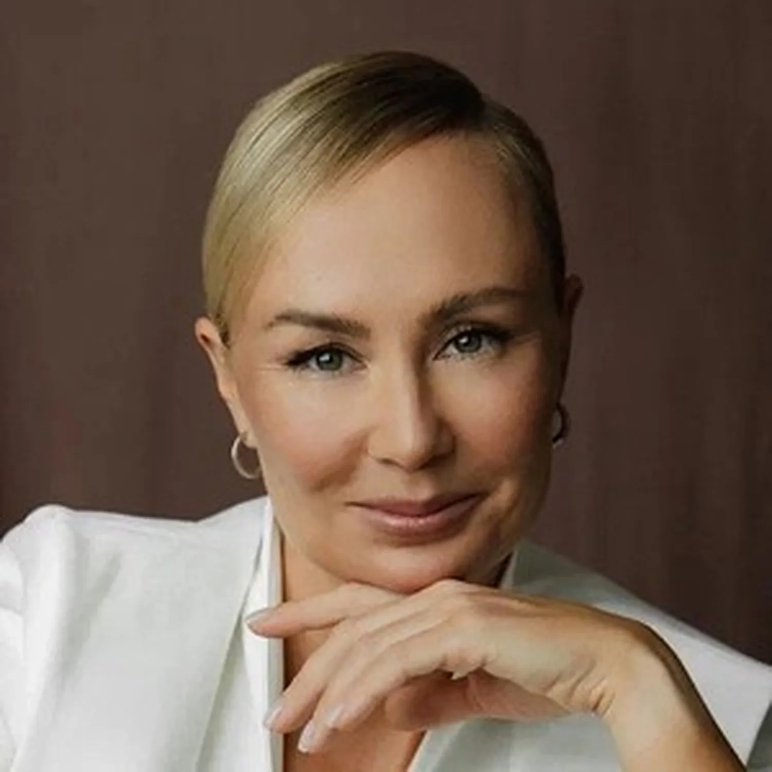 Александра Ефремова-Райкова