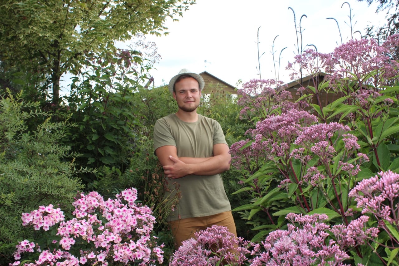 Радио ЭФИР-ЗНАКОМСТВО. Осенние работы в саду